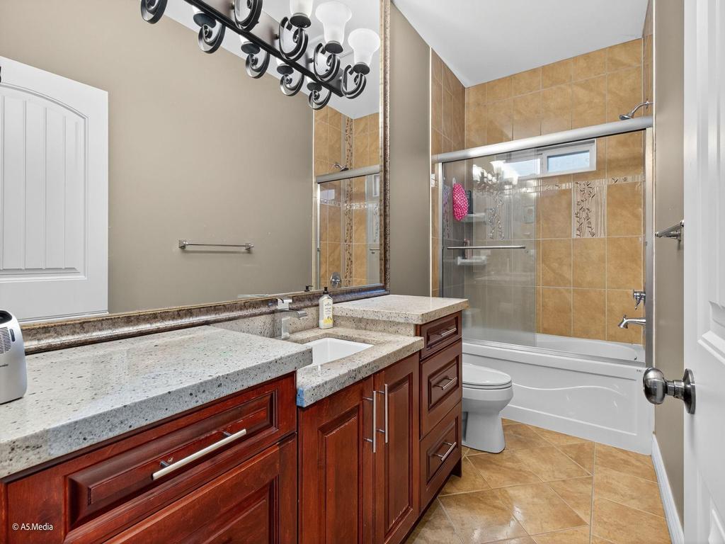 Listing Image for R3069680