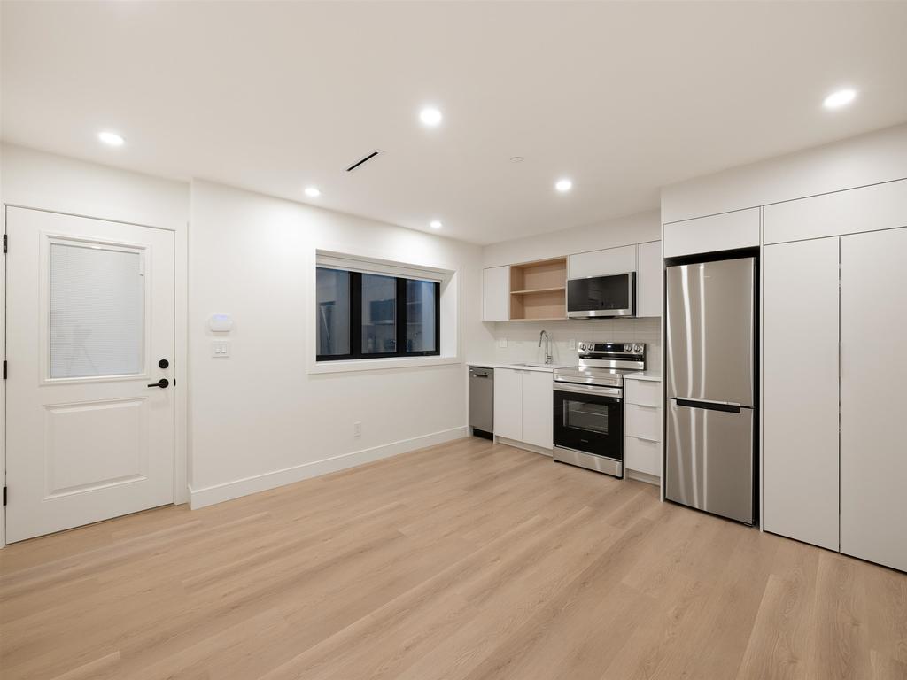 Listing Image for R3069835