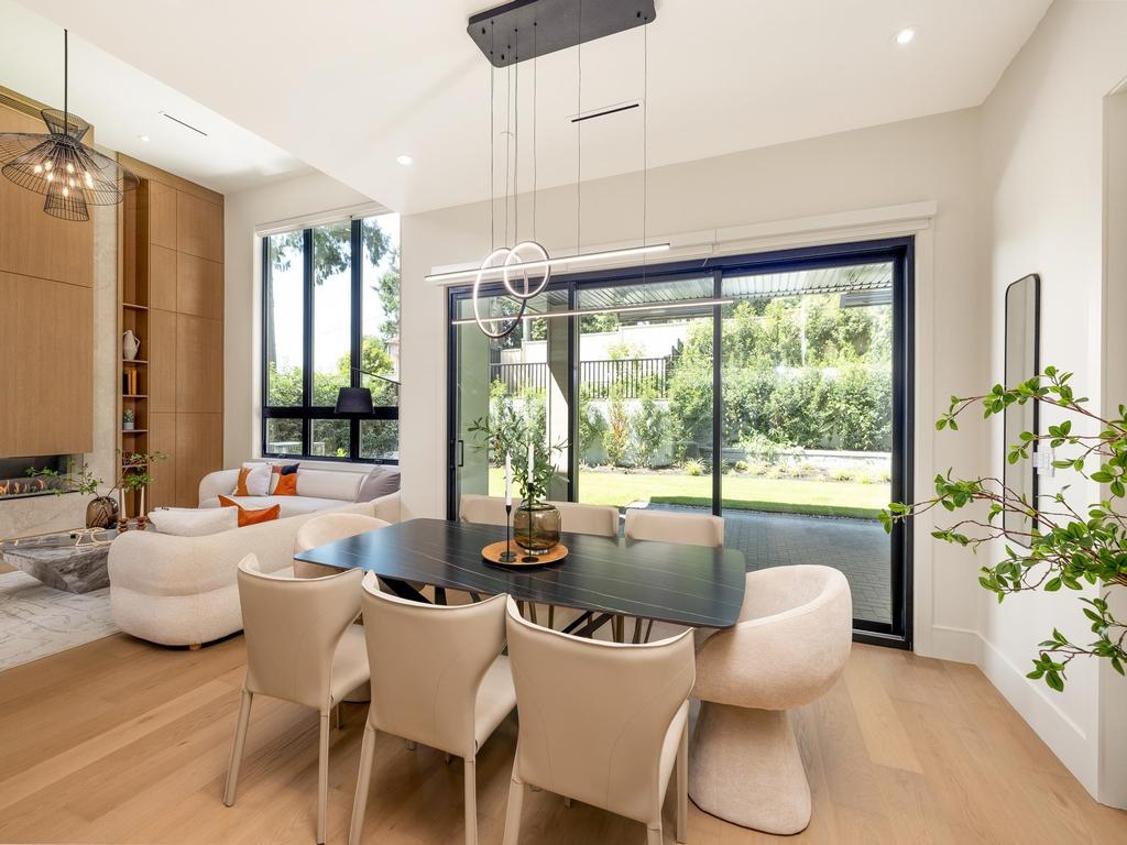 Listing Image for R3069835