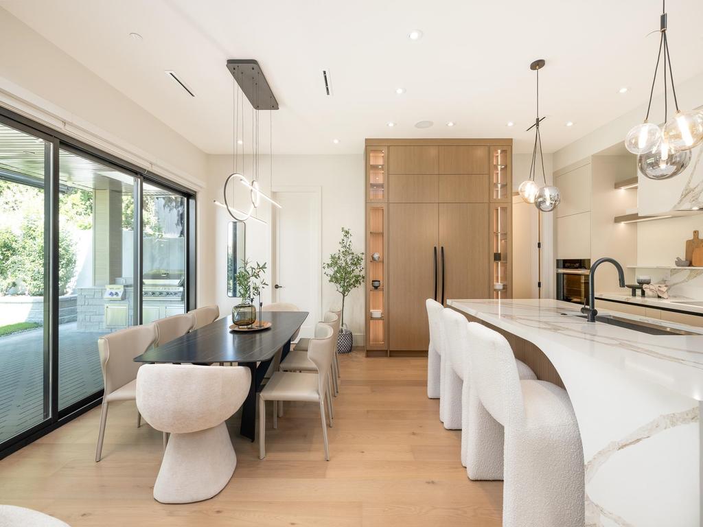 Listing Image for R3069835