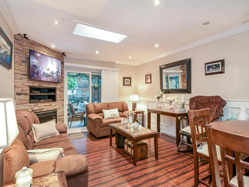 Listing Image for R3070058