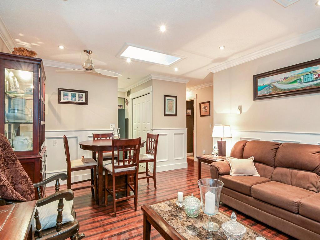 Listing Image for R3070058