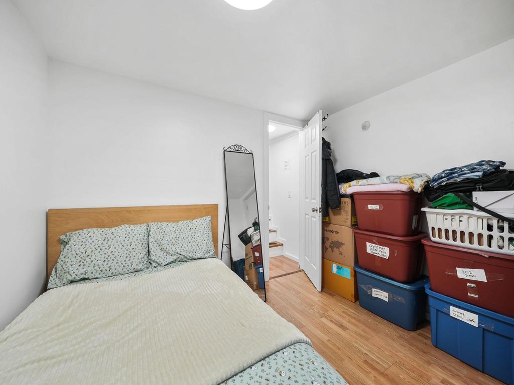 Listing Image for R3070075