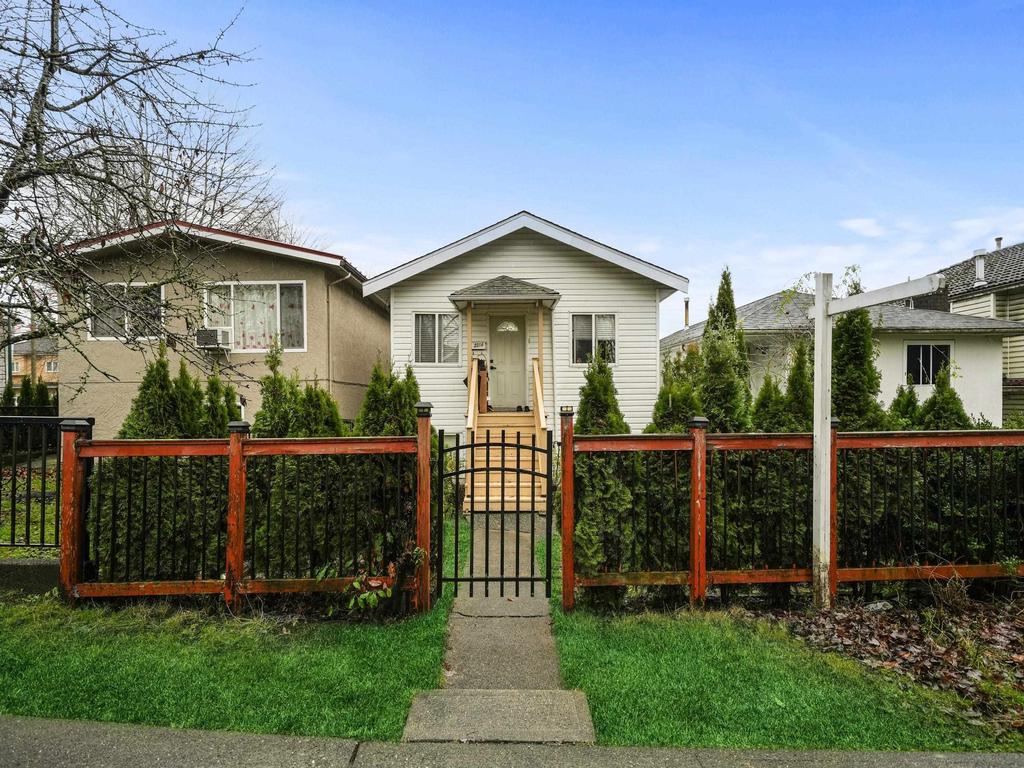 Listing Image for R3070075
