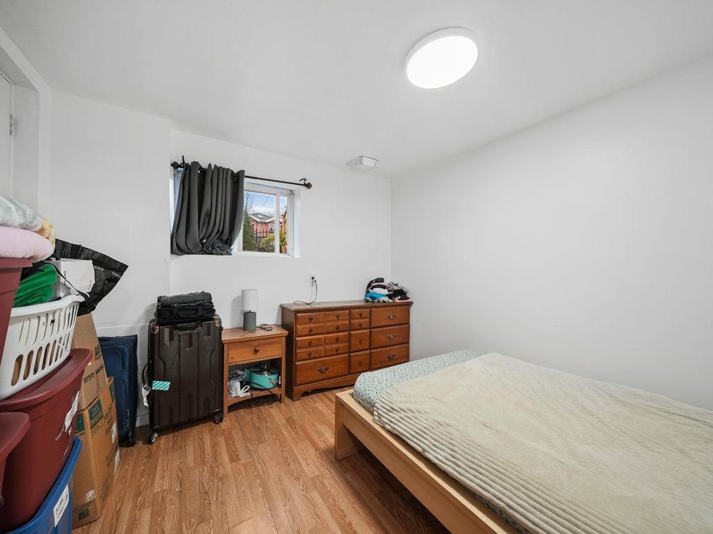 Listing Image for R3070075