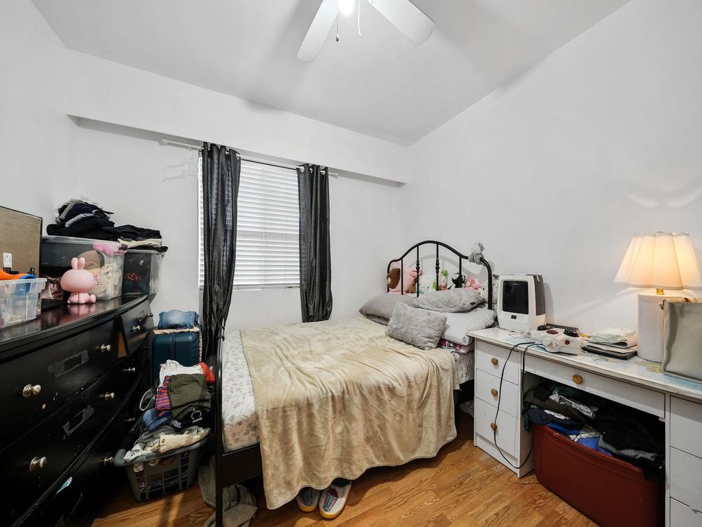 Listing Image for R3070075