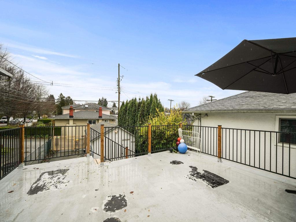 Listing Image for R3070075