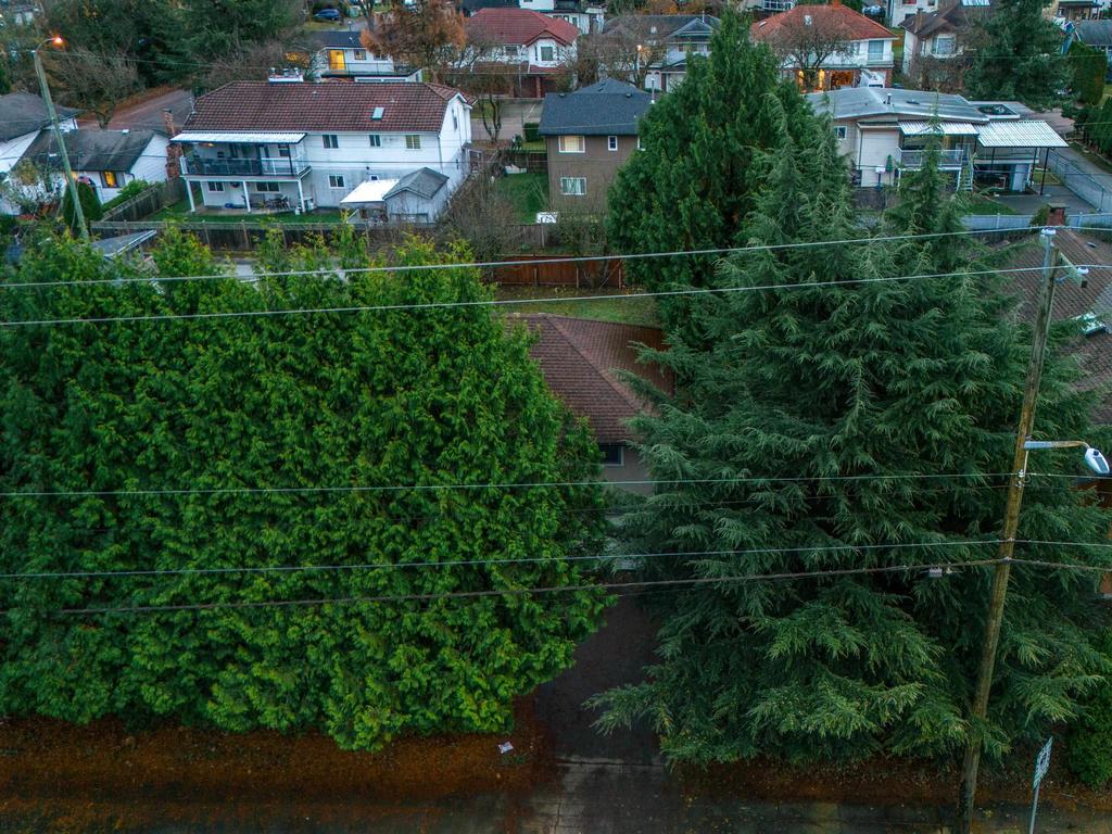 Listing Image for R3070137