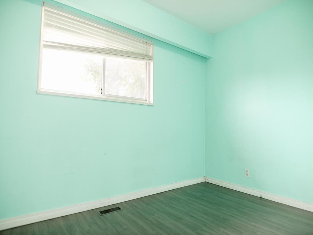 Listing Image for R3070137