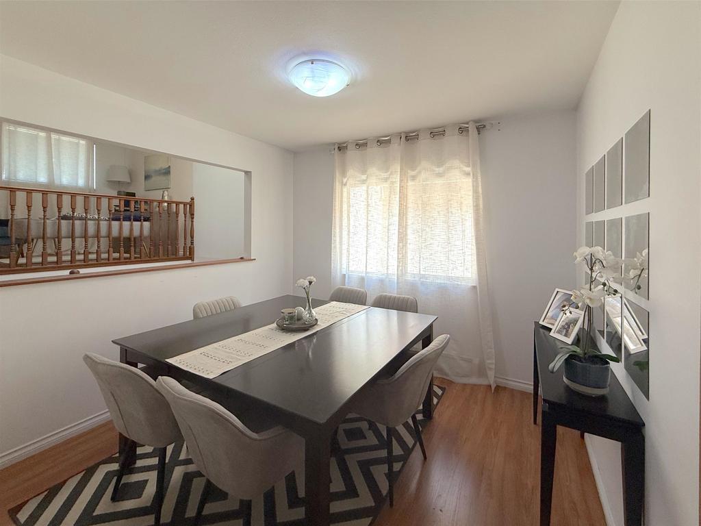 Listing Image for R3070138