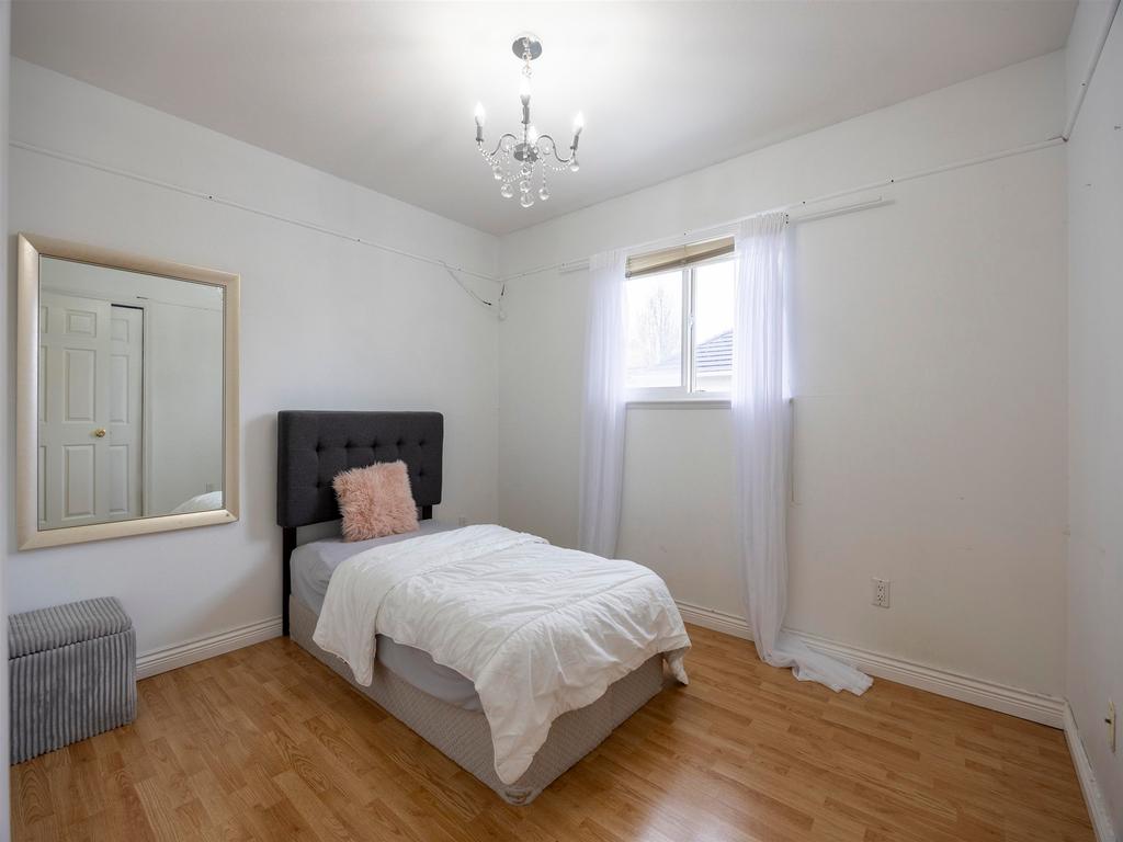 Listing Image for R3070153