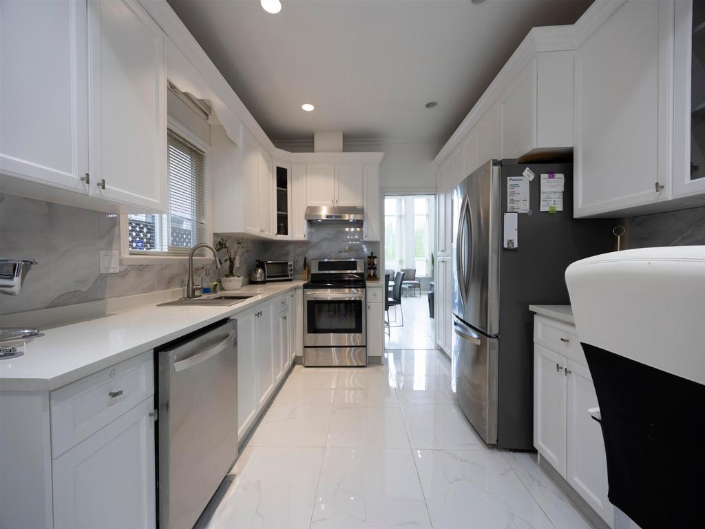 Listing Image for R3070153