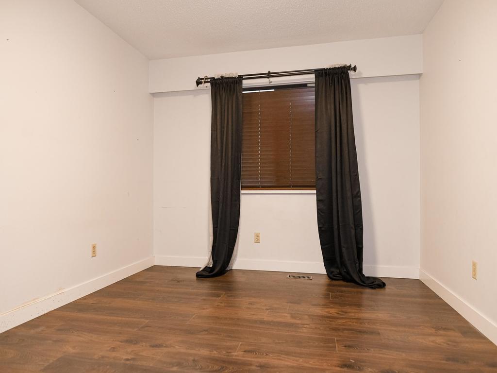 Listing Image for R3070167