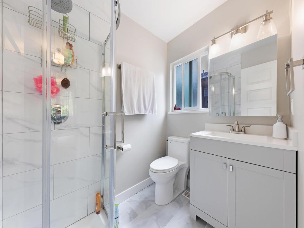 Listing Image for R3070168