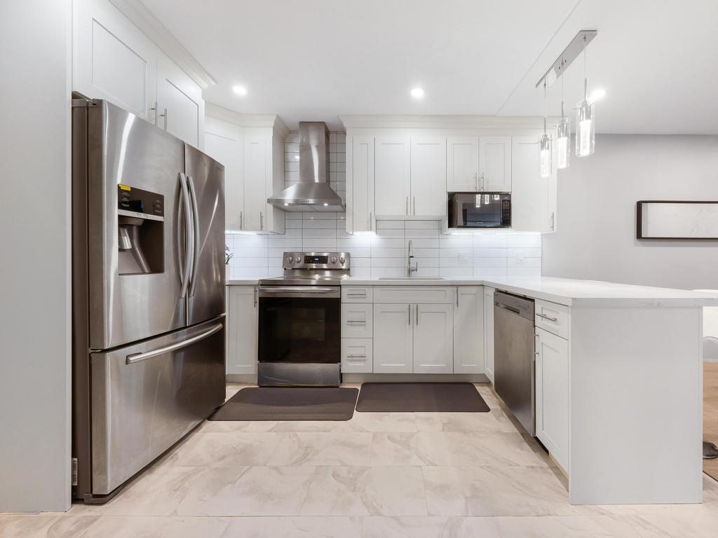 Listing Image for R3070168