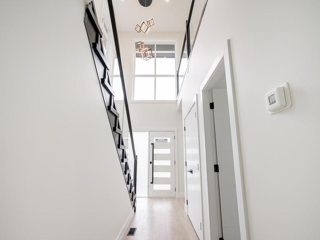 Listing Image for R3070246