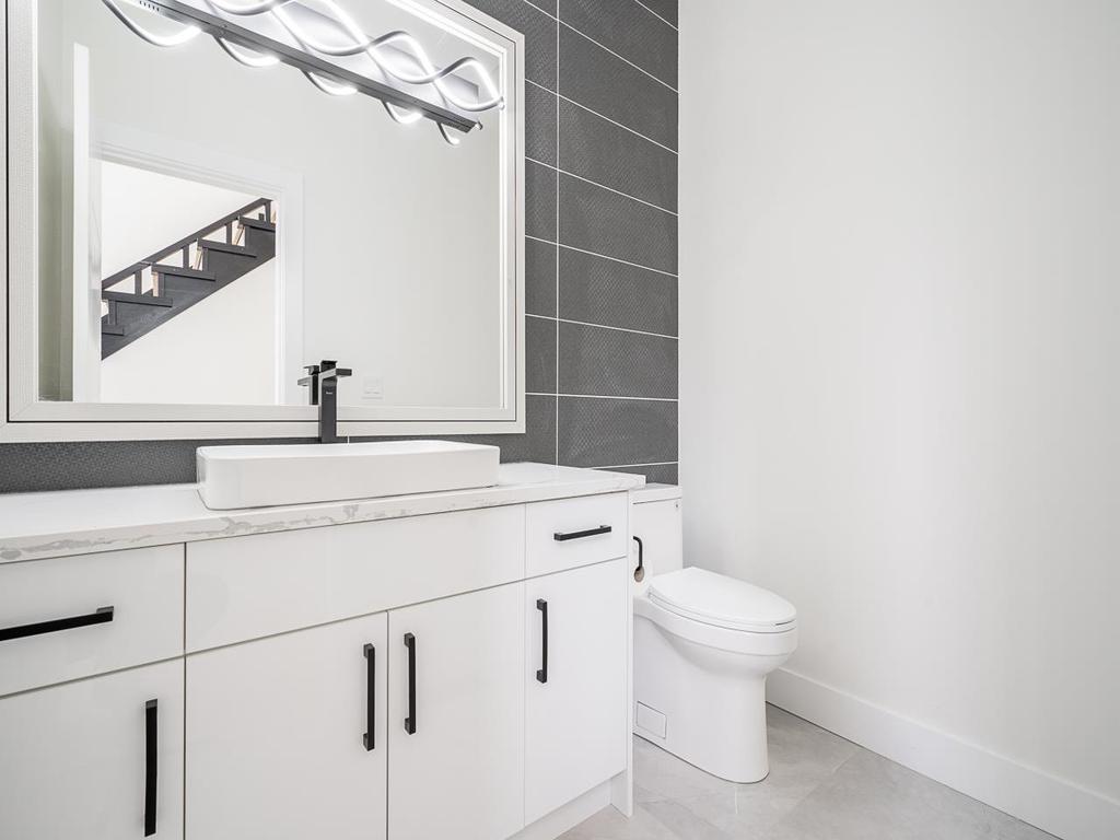 Listing Image for R3070246