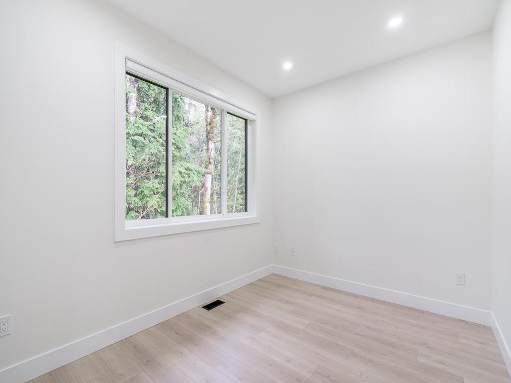 Listing Image for R3070246