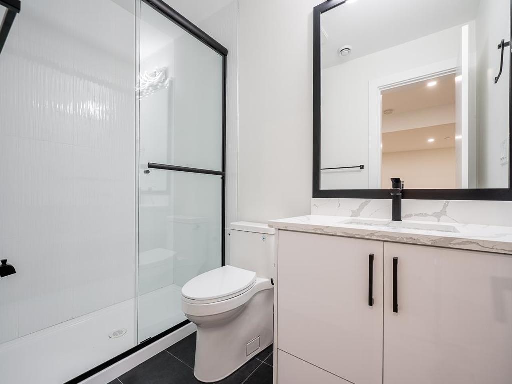 Listing Image for R3070246