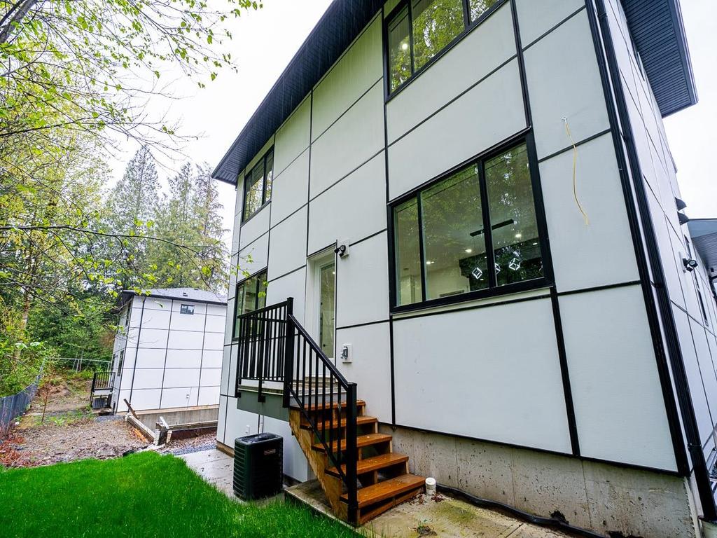 Listing Image for R3070246