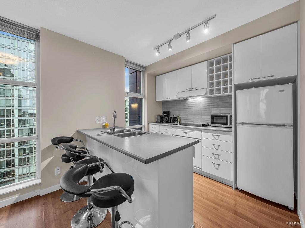 Listing Image for R3070249