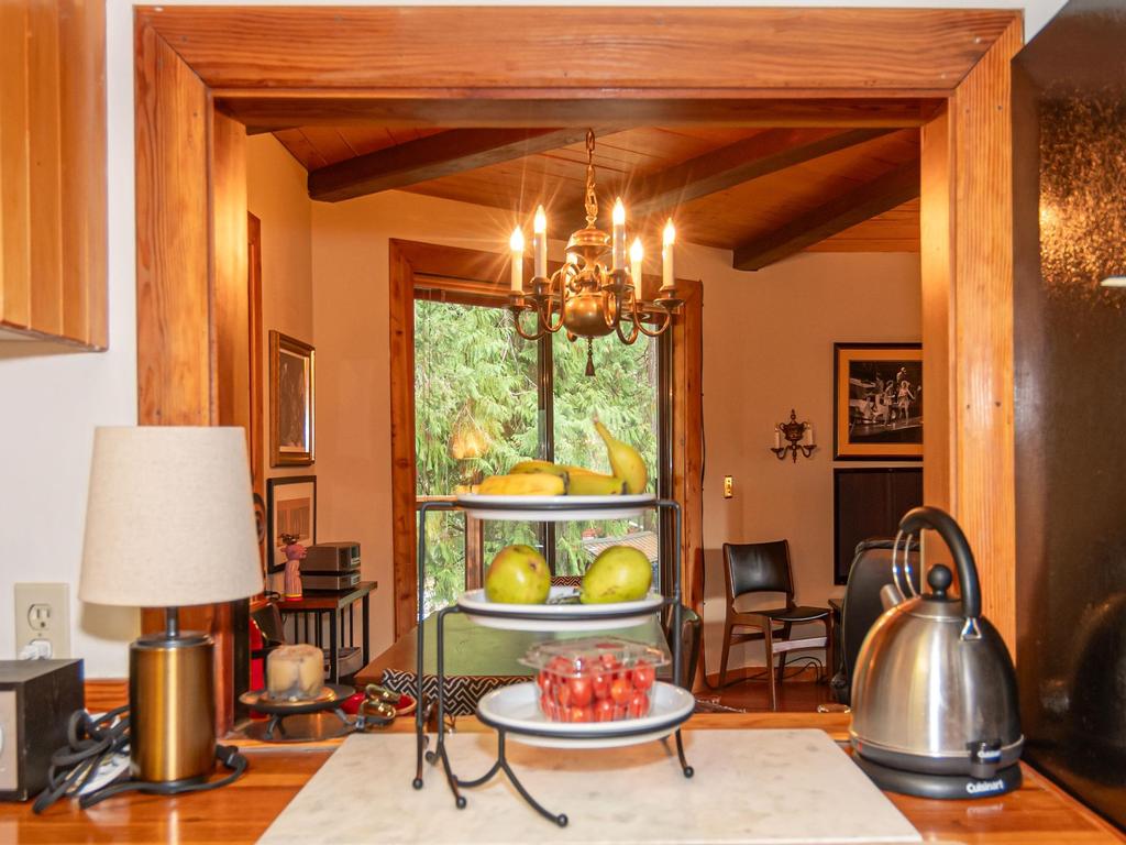 Listing Image for R3070255