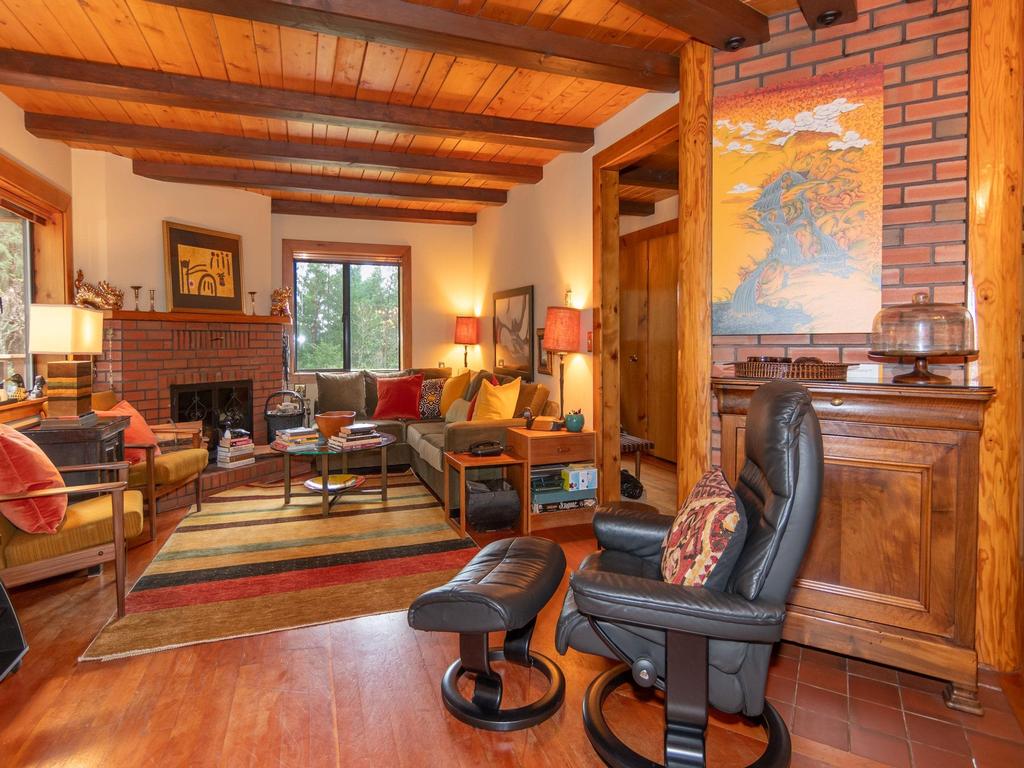 Listing Image for R3070255