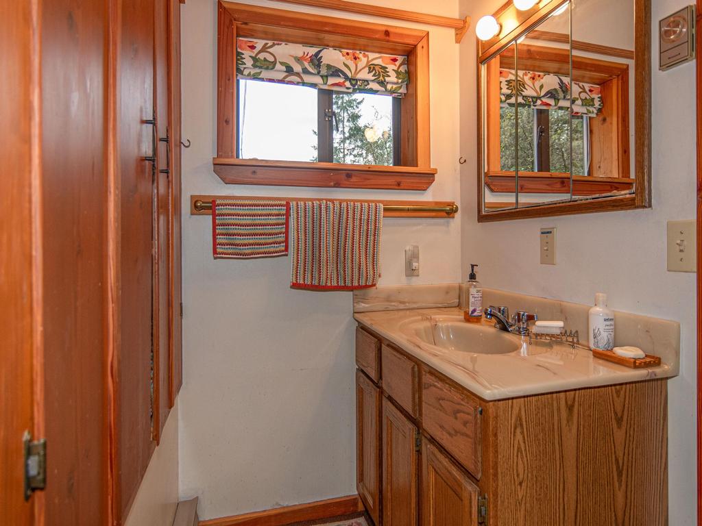 Listing Image for R3070255