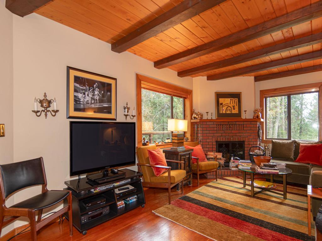 Listing Image for R3070255