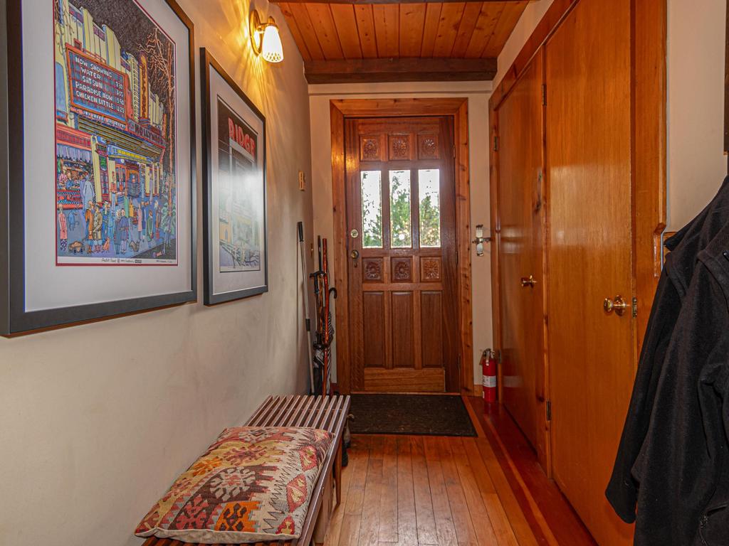 Listing Image for R3070255