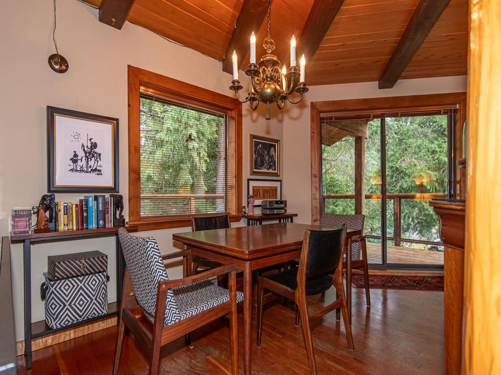 Listing Image for R3070255