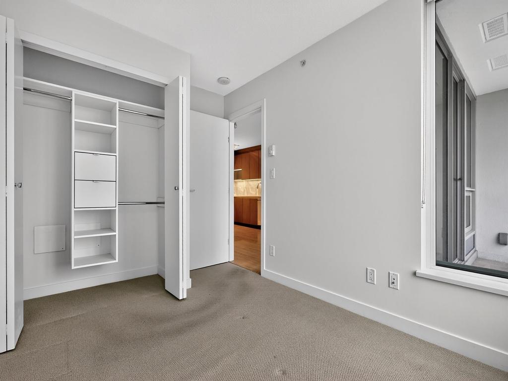 Listing Image for R3070270