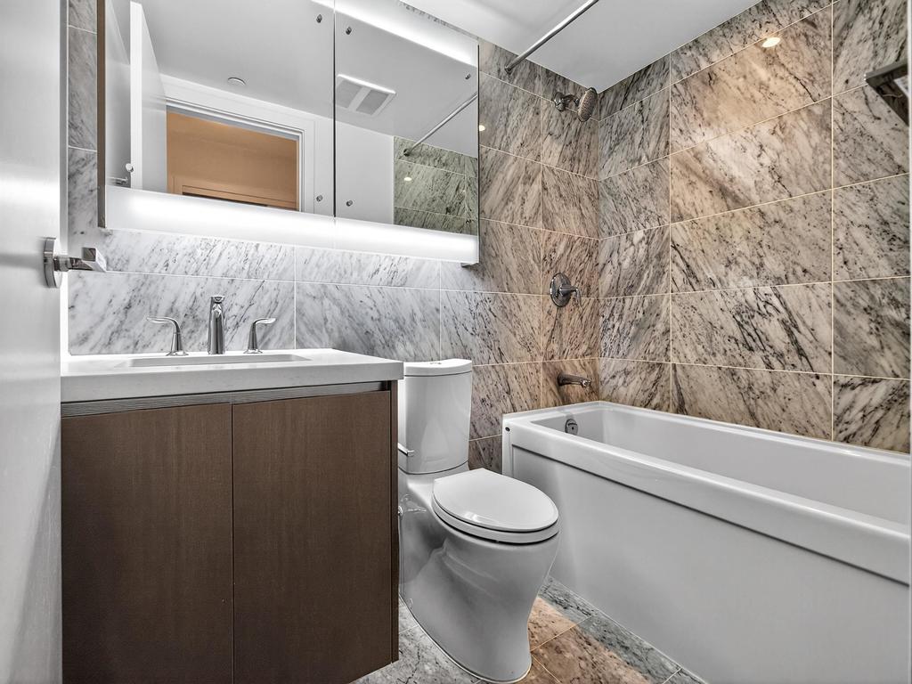 Listing Image for R3070270