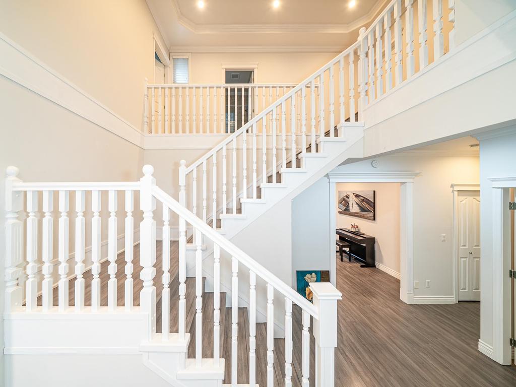 Listing Image for R3070304