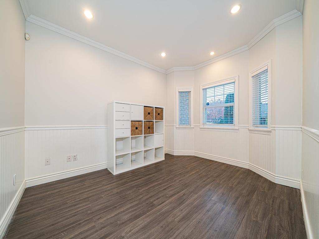 Listing Image for R3070304