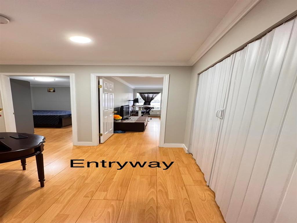 Listing Image for R3070309
