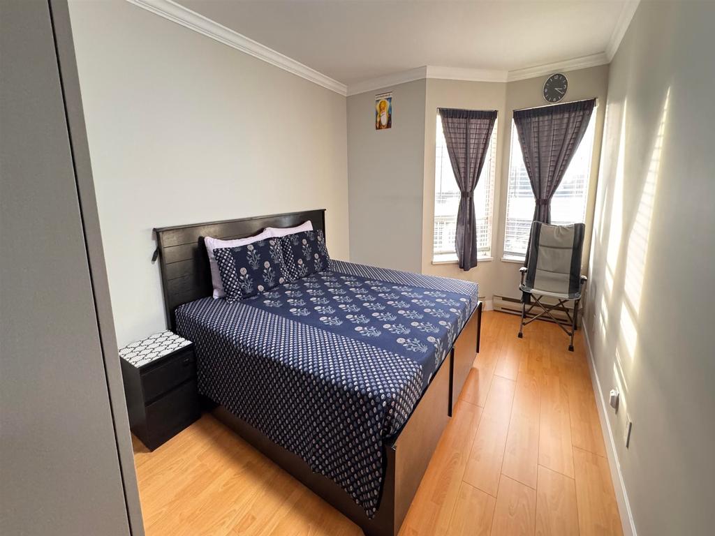 Listing Image for R3070309