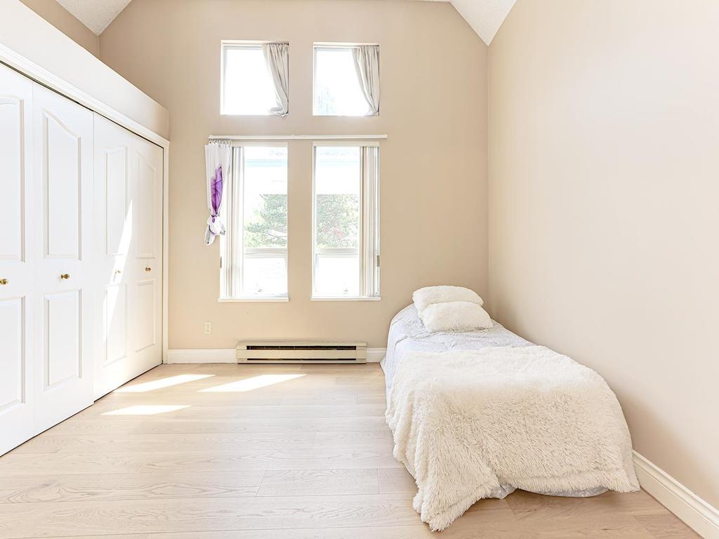 Listing Image for R3070336