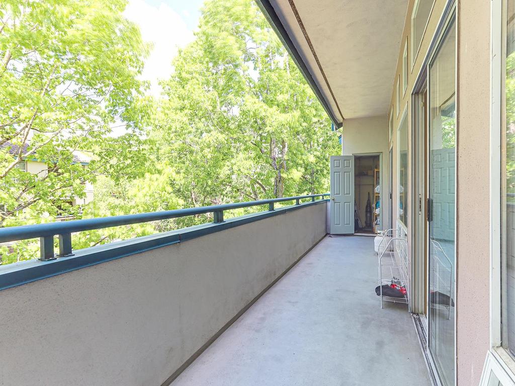 Listing Image for R3070336