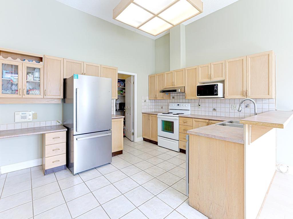 Listing Image for R3070336