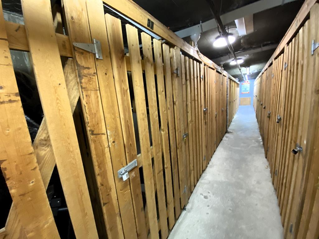 Listing Image for R3070336