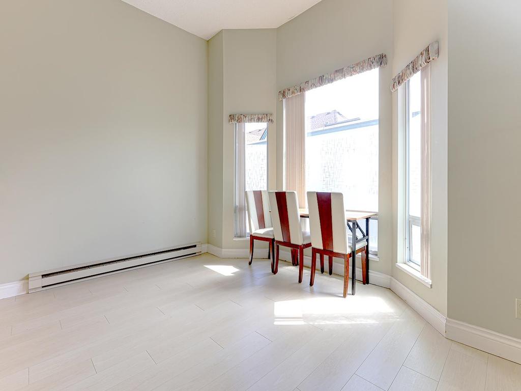 Listing Image for R3070336