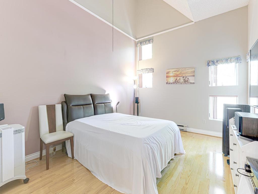 Listing Image for R3070336