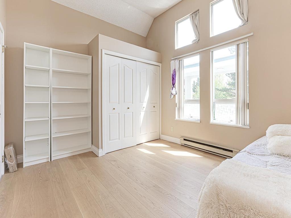 Listing Image for R3070336