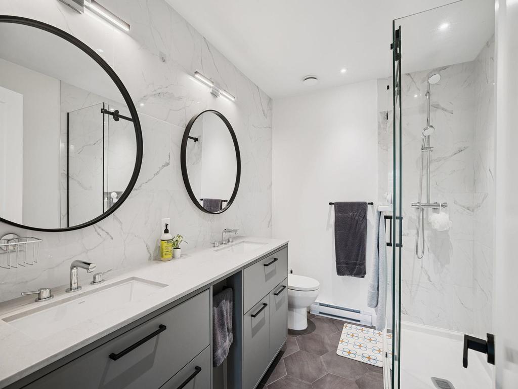 Listing Image for R3070395