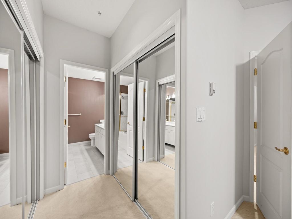 Listing Image for R3070400