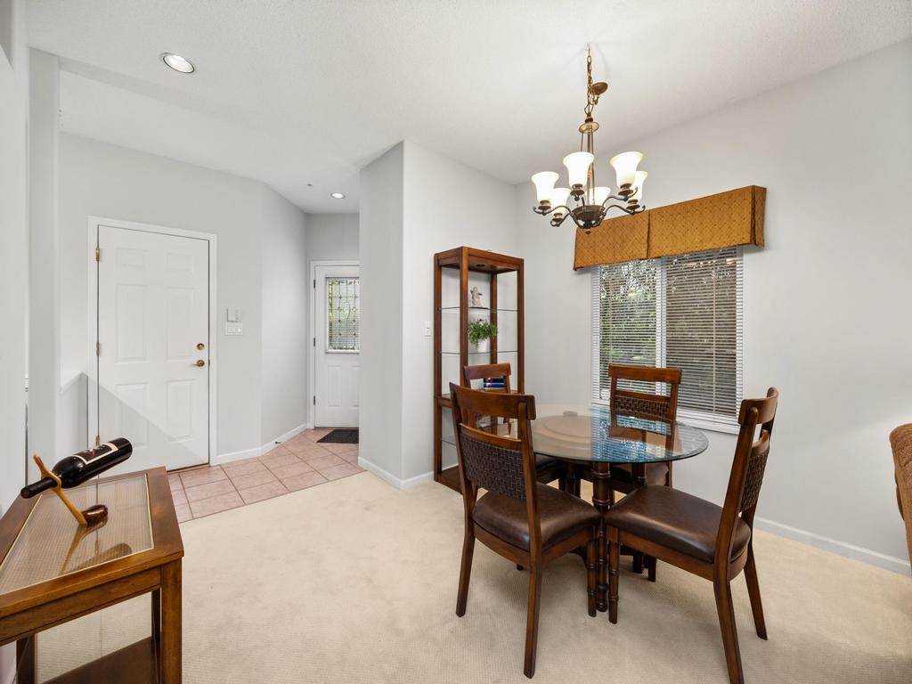 Listing Image for R3070400