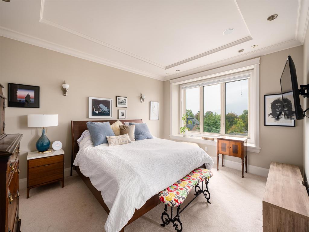 Listing Image for R3070428