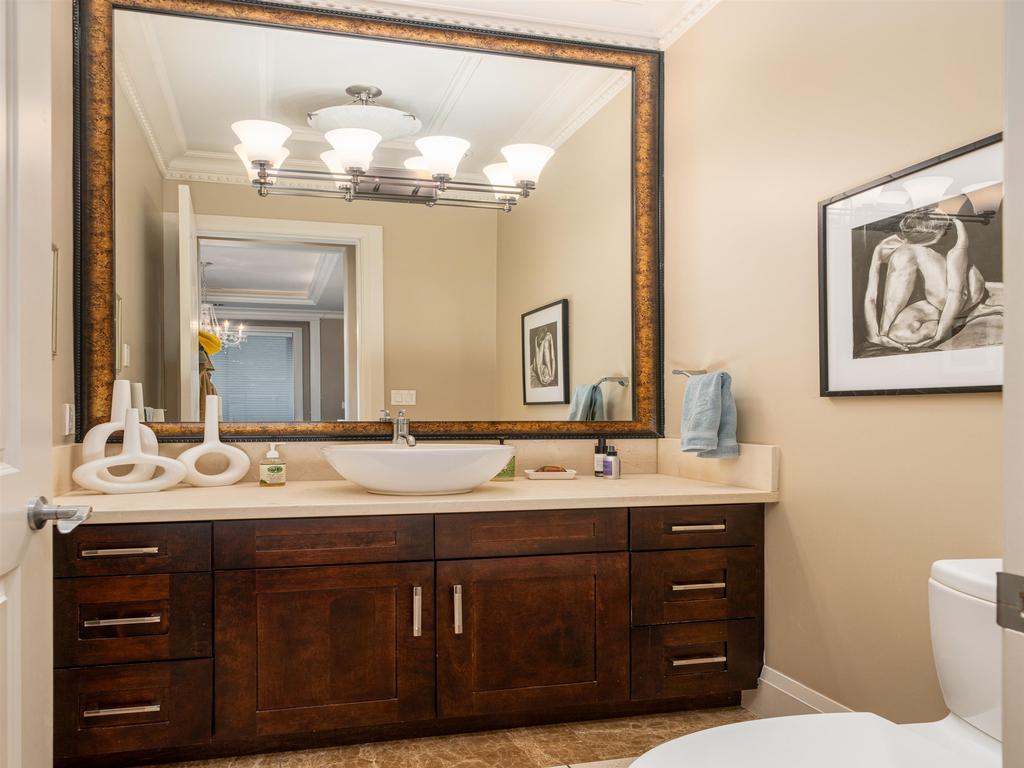 Listing Image for R3070428