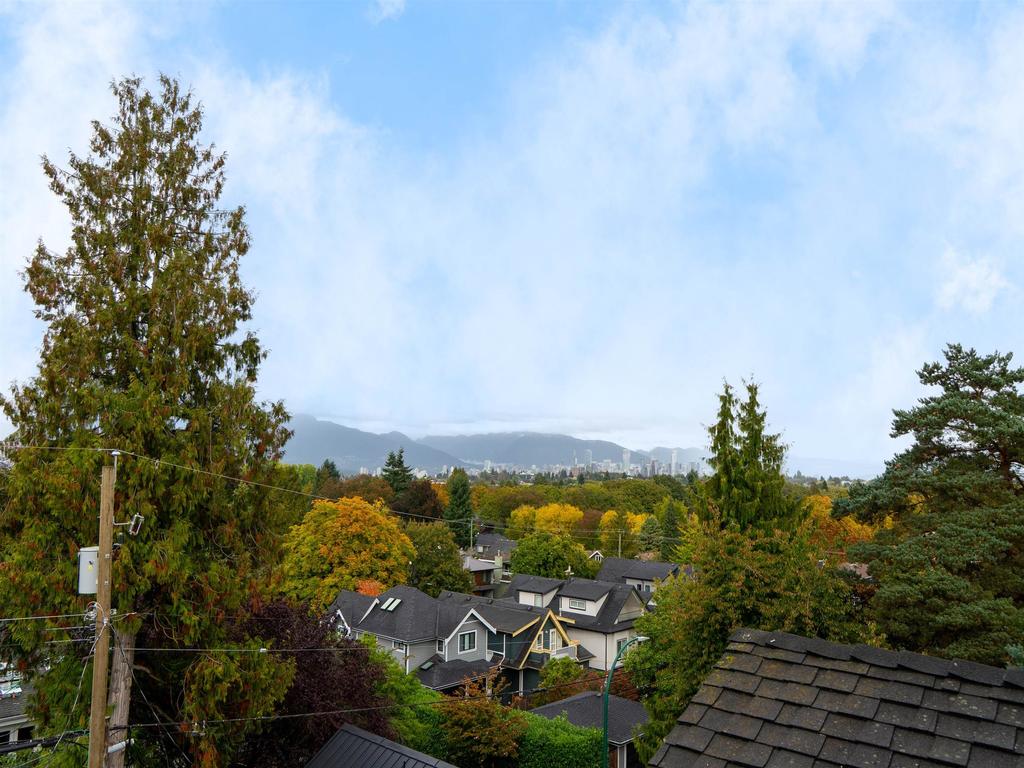 Listing Image for R3070428